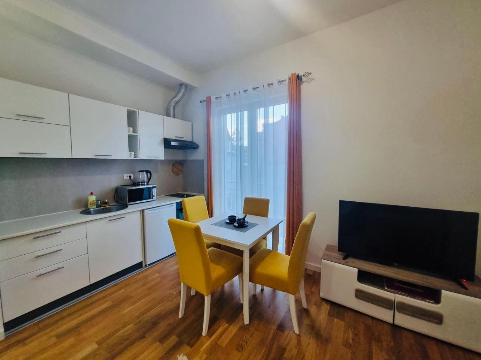 Apartment DORA Cetinje Buitenkant foto